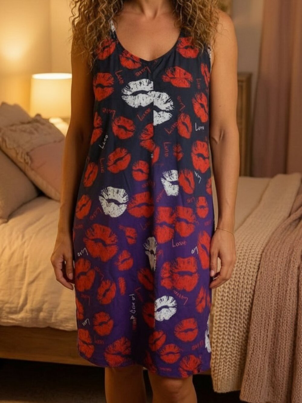 NEW M Women Silky Sleepwear Sexy Nighty Lingerie Nightgown HOT LIPS Dress